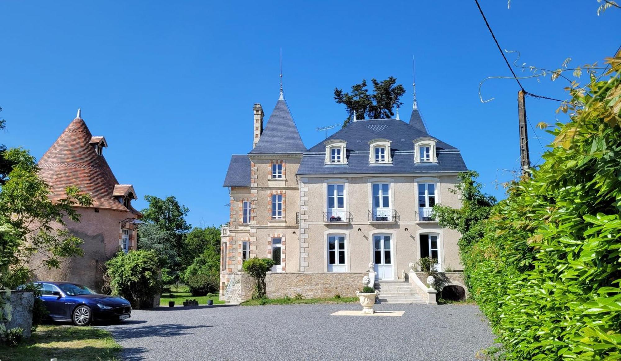 Villa Saint Pierre La Trimouille Eksteriør bilde
